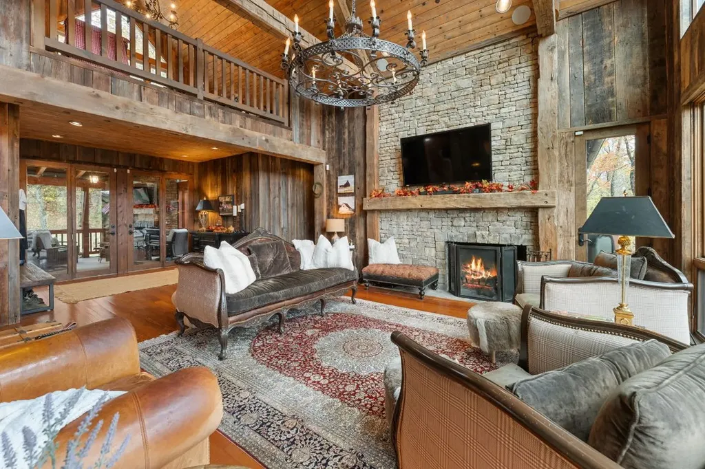 369 Ritchie Road Scaly Mountain NC 28775
