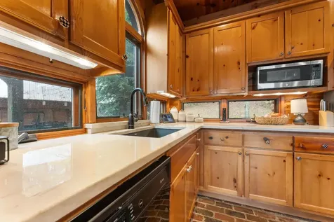 369 Ritchie Road Scaly Mountain NC 28775