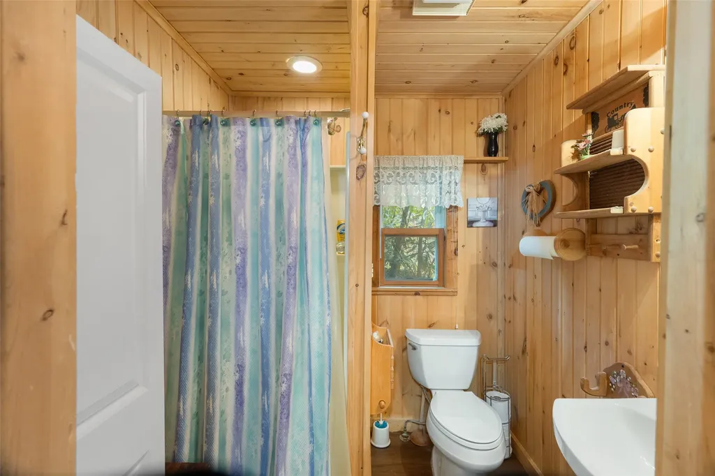 11 Sky Ranch Lane Cashiers NC 28717