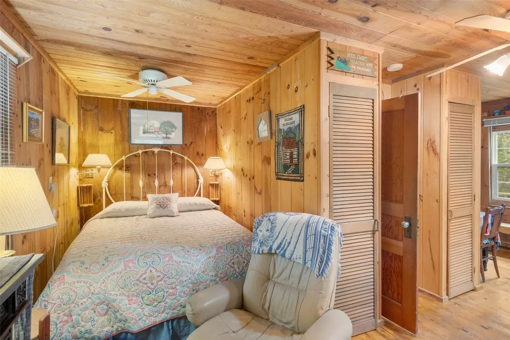 11 Sky Ranch Lane Cashiers NC 28717