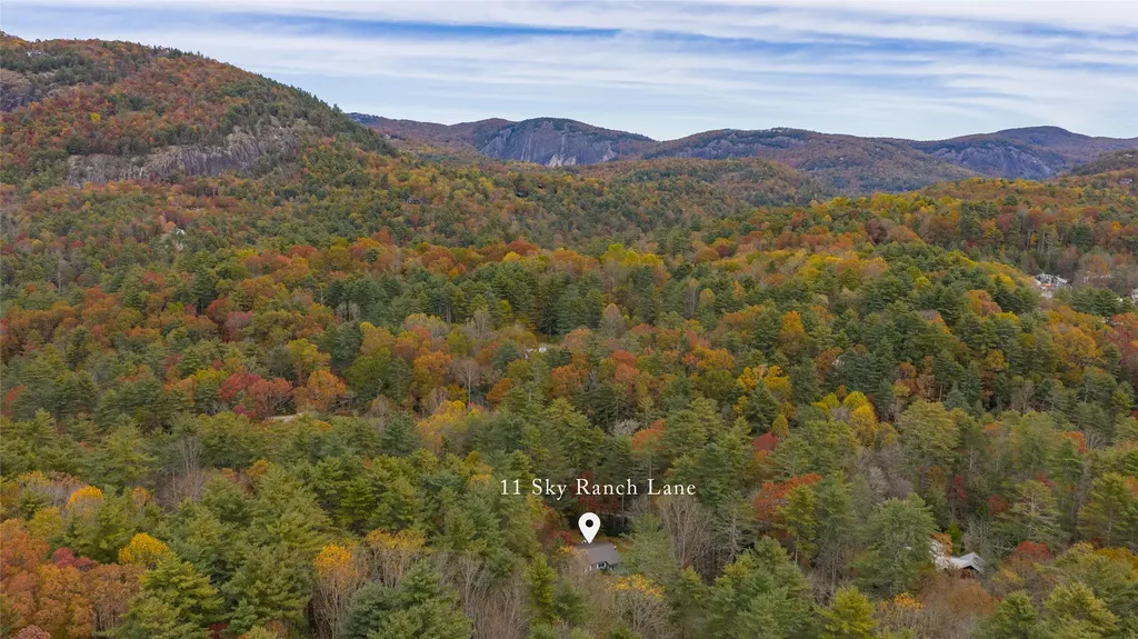 11 Sky Ranch Lane Cashiers NC 28717