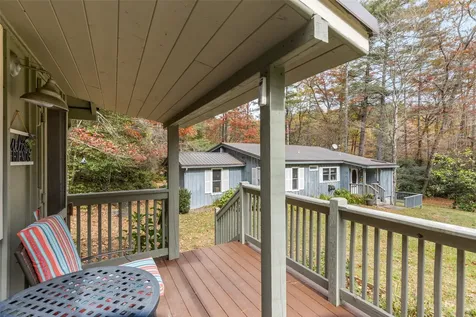 11 Sky Ranch Lane Cashiers NC 28717