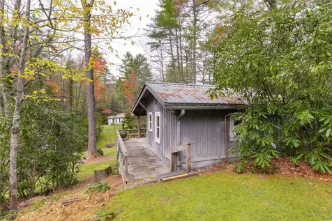 11 Sky Ranch Lane Cashiers NC 28717