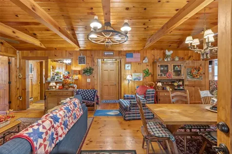 11 Sky Ranch Lane Cashiers NC 28717