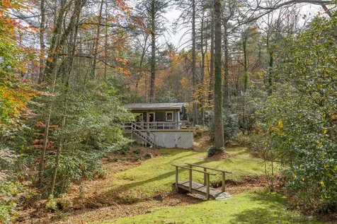 11 Sky Ranch Lane Cashiers NC 28717