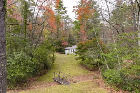 11 Sky Ranch Lane Cashiers NC 28717