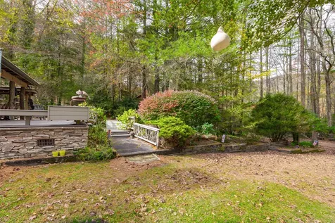 11 Sky Ranch Lane Cashiers NC 28717