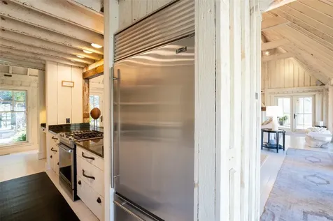 1527 Wandering Ridge Road Cashiers NC 28736