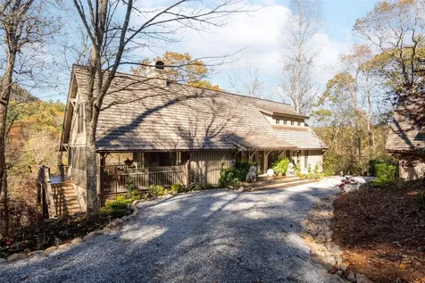 1527 Wandering Ridge Road Cashiers NC 28736