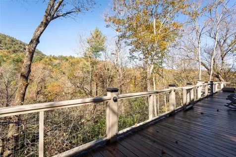 1527 Wandering Ridge Road Cashiers NC 28736