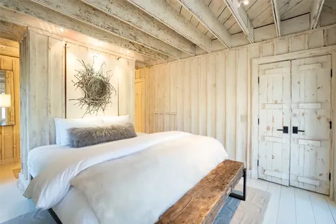 1527 Wandering Ridge Road Cashiers NC 28736