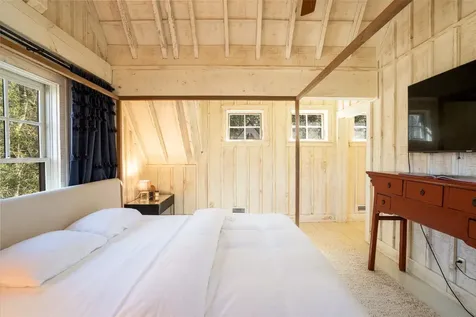 1527 Wandering Ridge Road Cashiers NC 28736