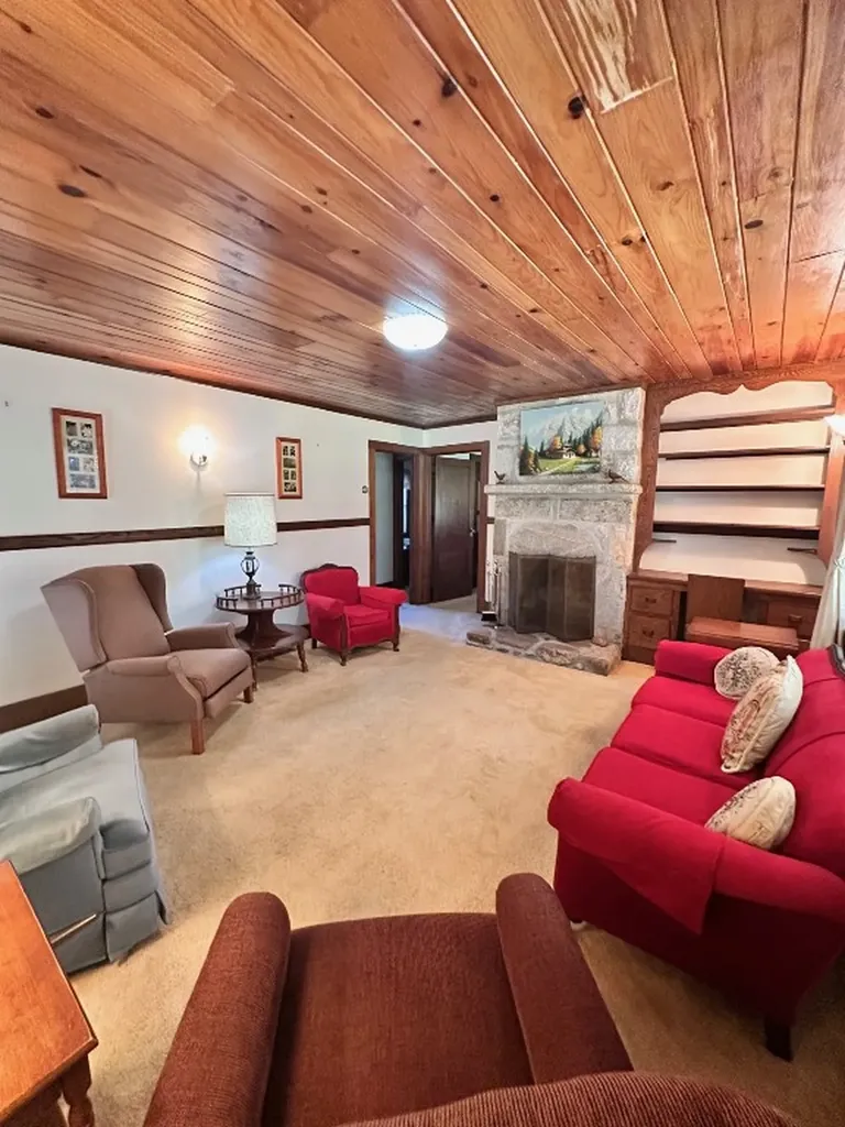 571 Dillard Road Highlands NC 28741