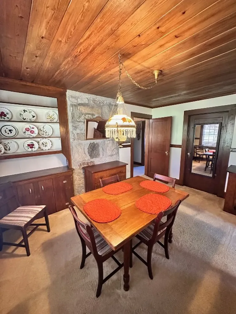 571 Dillard Road Highlands NC 28741