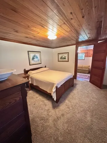 571 Dillard Road Highlands NC 28741