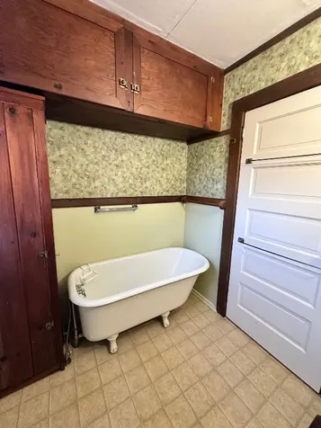 571 Dillard Road Highlands NC 28741