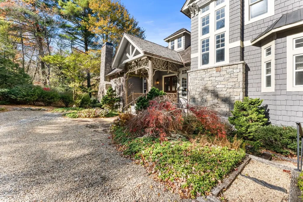 626 Ravenel Ridge Road Highlands NC 28741