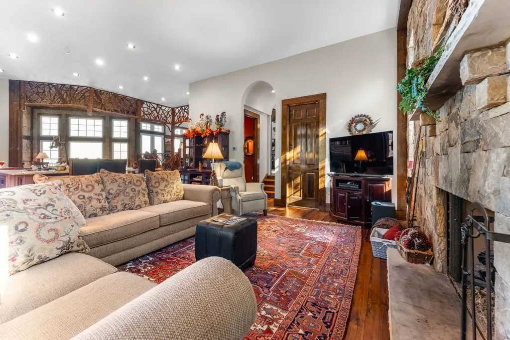 626 Ravenel Ridge Road Highlands NC 28741