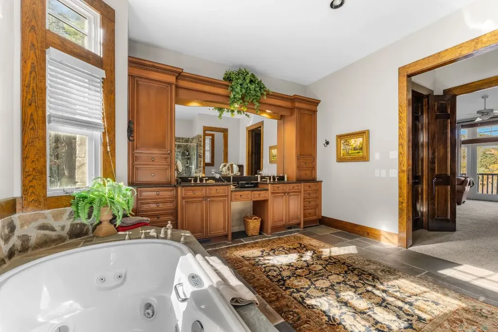 626 Ravenel Ridge Road Highlands NC 28741