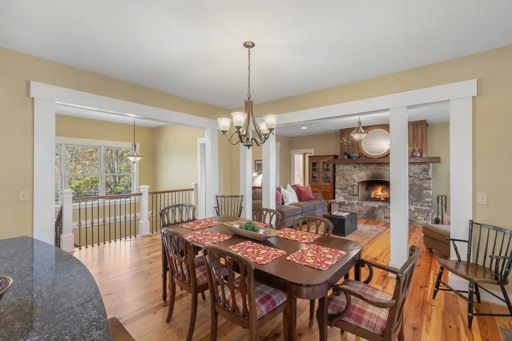 2473 Highland Gap Road Scaly Mountain NC 28775