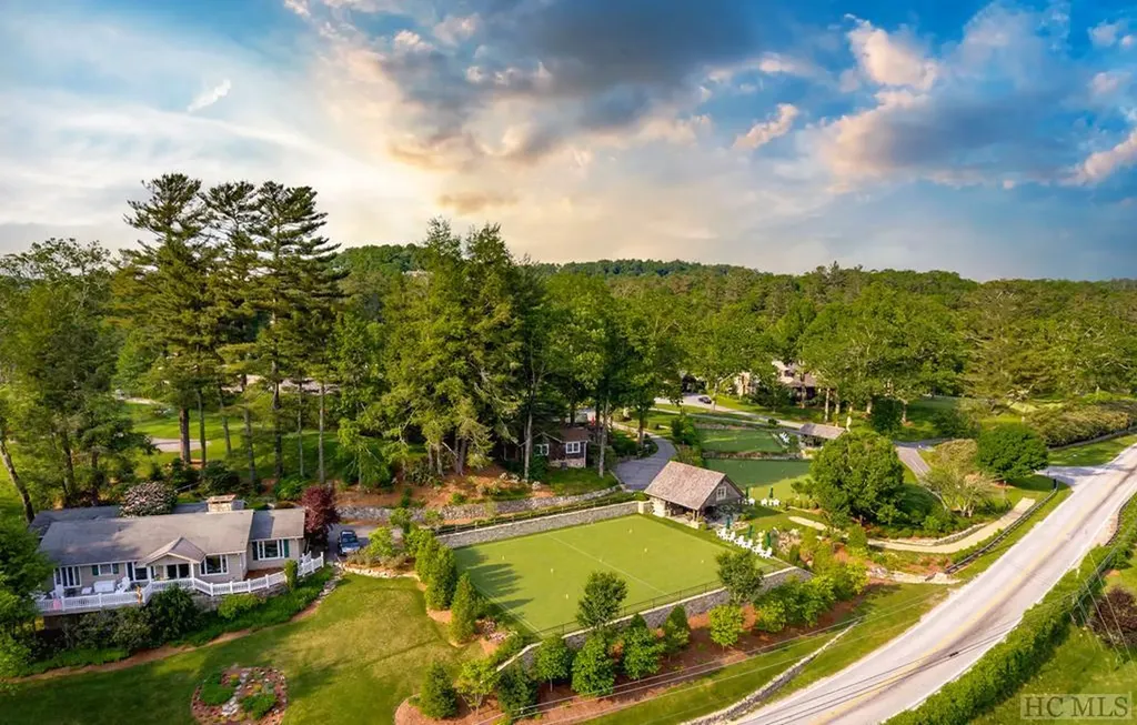 Lot 176a Moorewood Road Highlands NC 28741