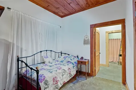 325 Owl Haven Lane Cedar Mountain NC 28718