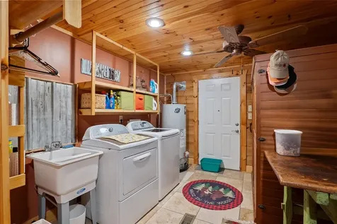 325 Owl Haven Lane Cedar Mountain NC 28718