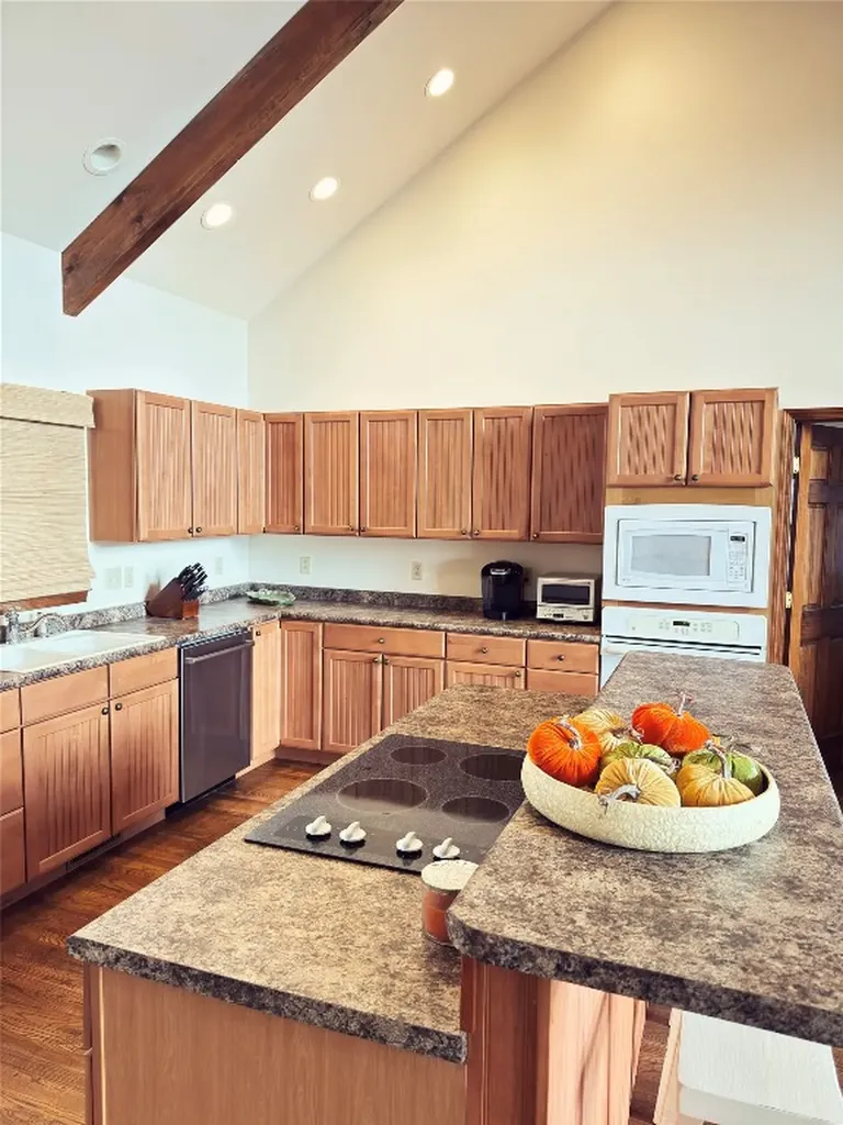 1560 Shirley Pressley Road Glenville NC 28736