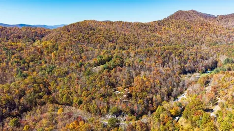 26 Booshway Mountain Road Tuckasegee NC 28783