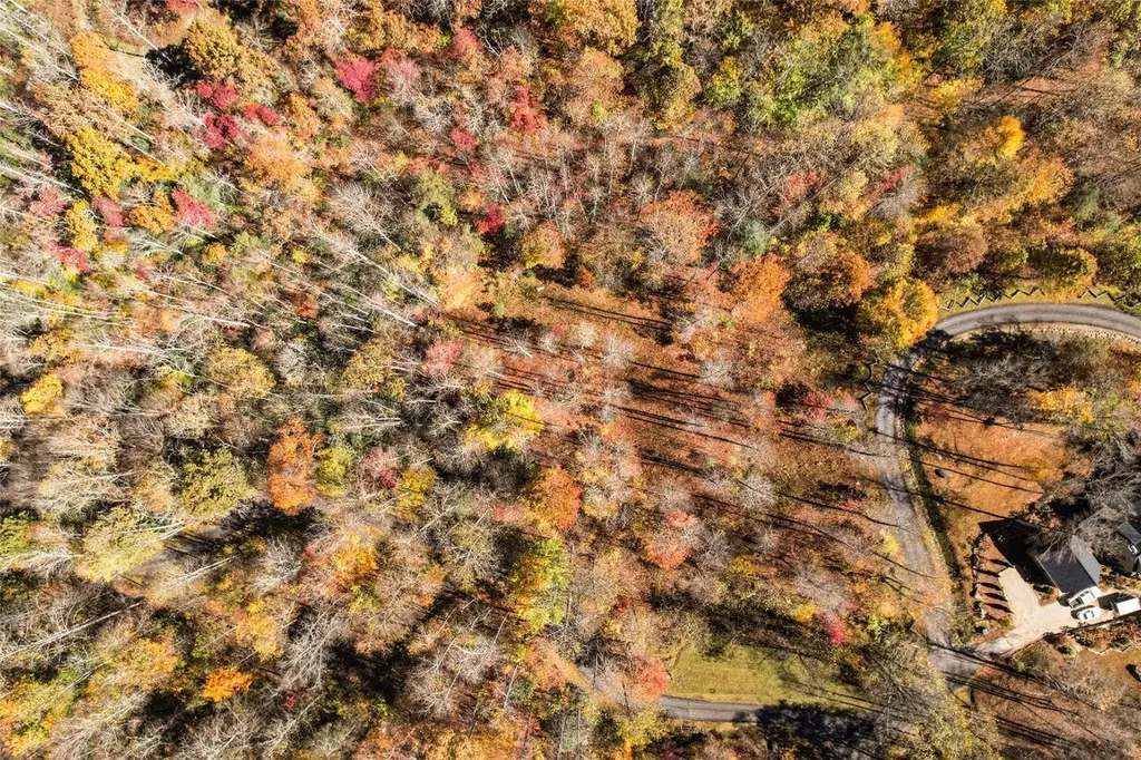 81 Pasture Road Glenville NC 28736