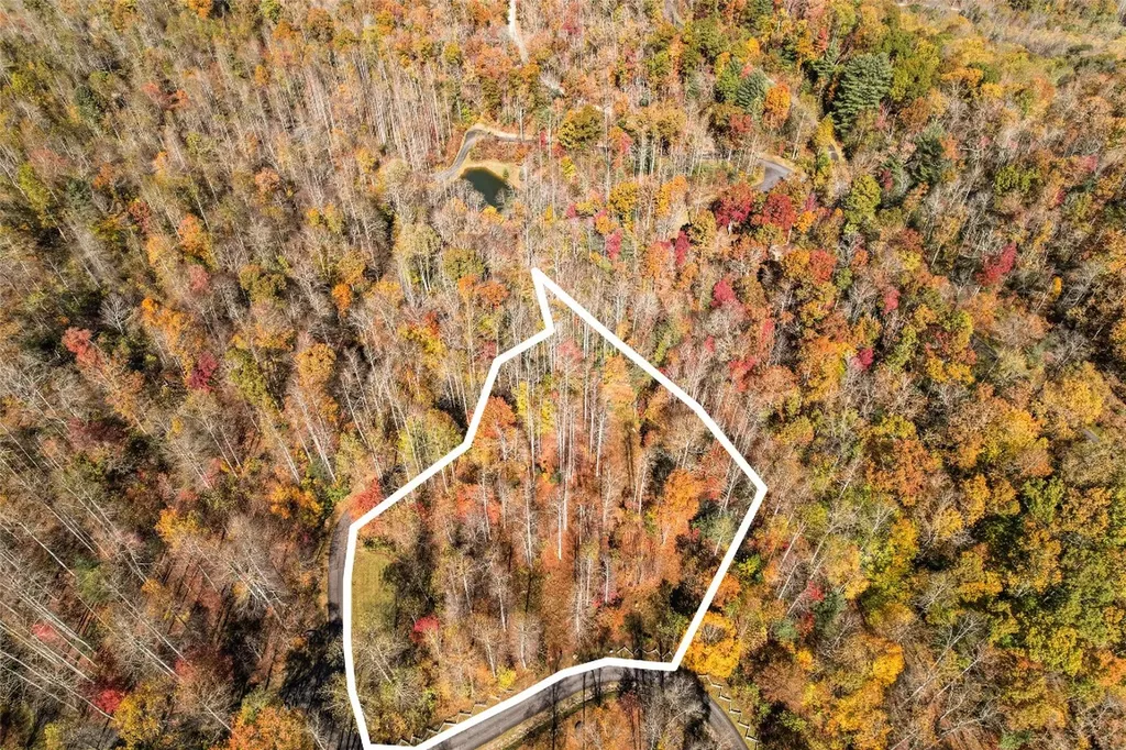 81 Pasture Road Glenville NC 28736