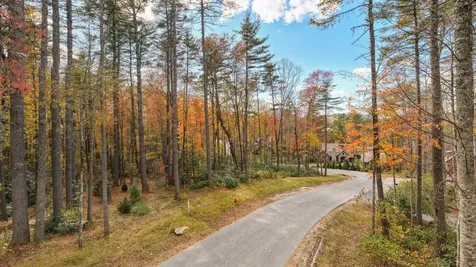 16 Flagstone Road Cashiers NC 28717