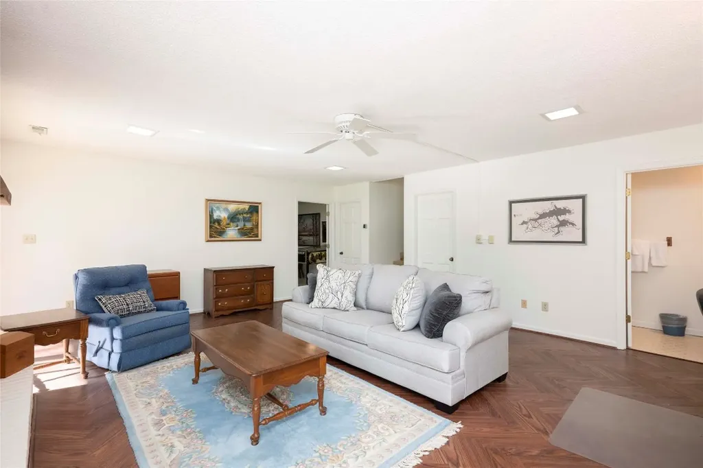 572 N. East Shore Drive Lake Toxaway NC 28747