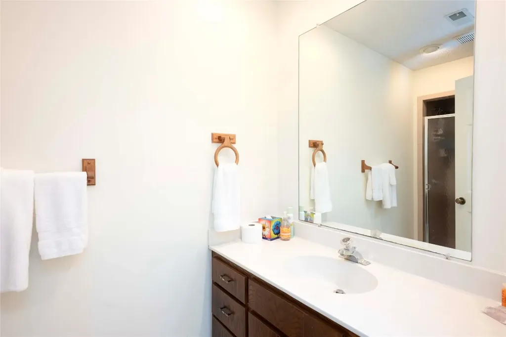 572 N. East Shore Drive Lake Toxaway NC 28747