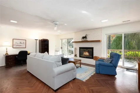 572 N. East Shore Drive Lake Toxaway NC 28747