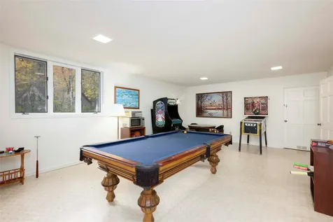 572 N. East Shore Drive Lake Toxaway NC 28747