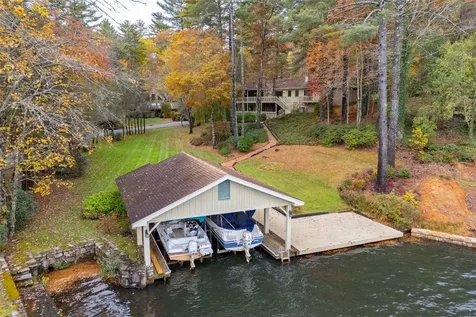 572 N. East Shore Drive Lake Toxaway NC 28747