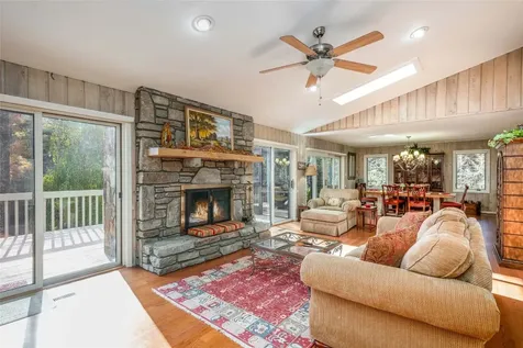 572 N. East Shore Drive Lake Toxaway NC 28747