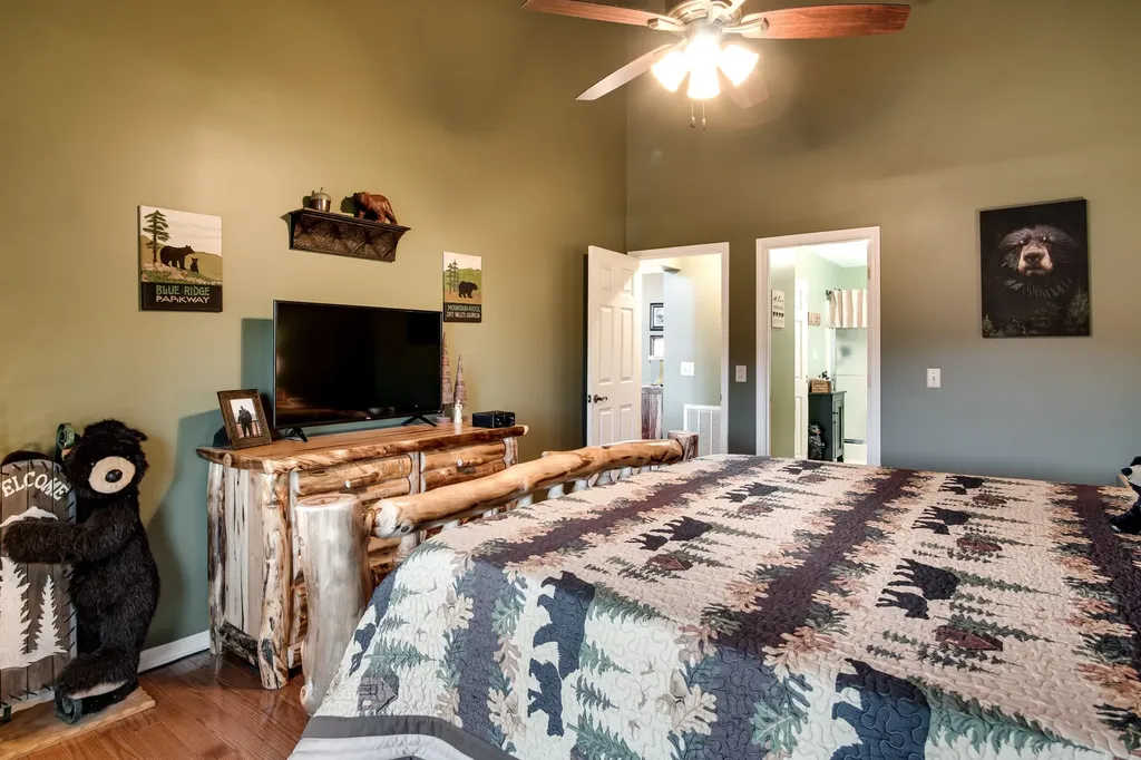 2379 Ridgepole Drive Sky Valley GA 30537