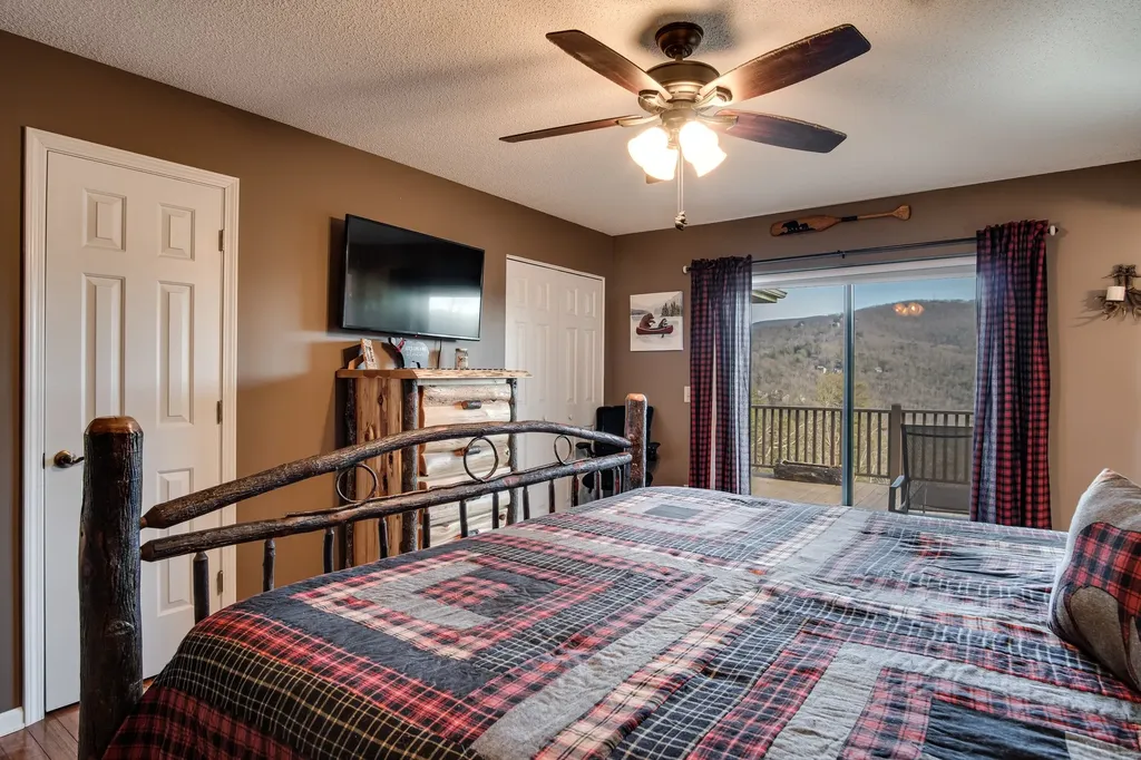 2379 Ridgepole Drive Sky Valley GA 30537