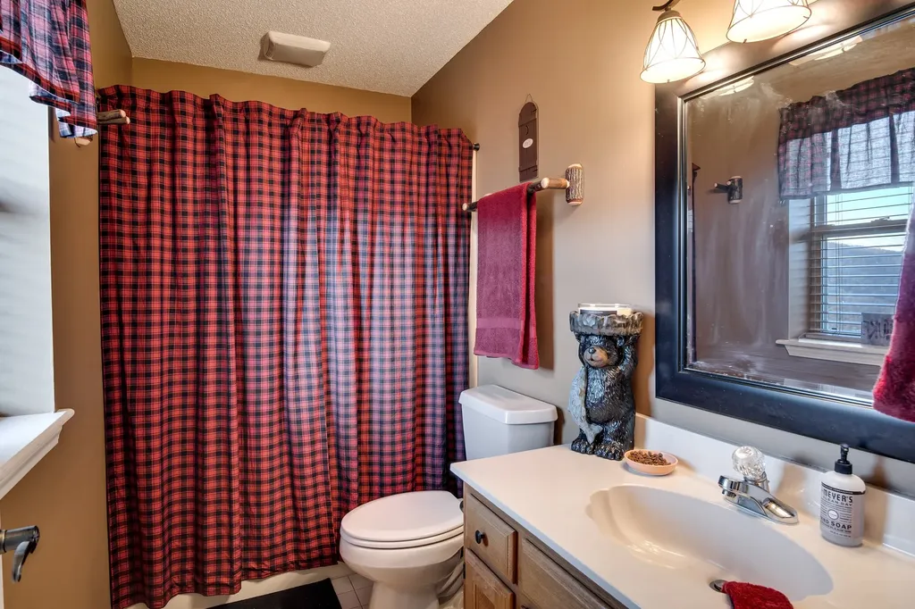 2379 Ridgepole Drive Sky Valley GA 30537