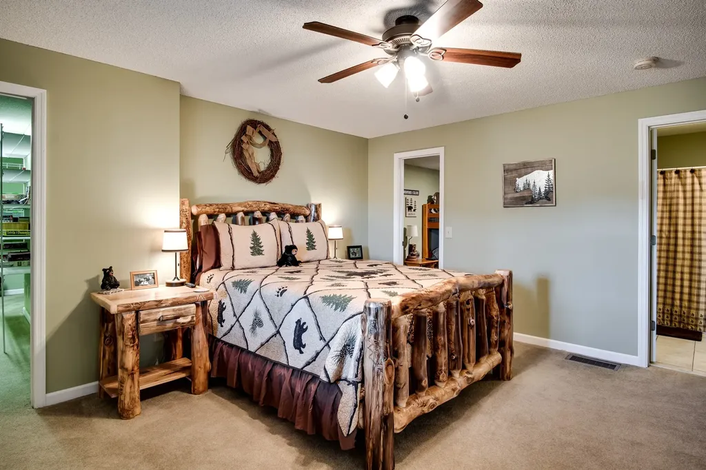 2379 Ridgepole Drive Sky Valley GA 30537