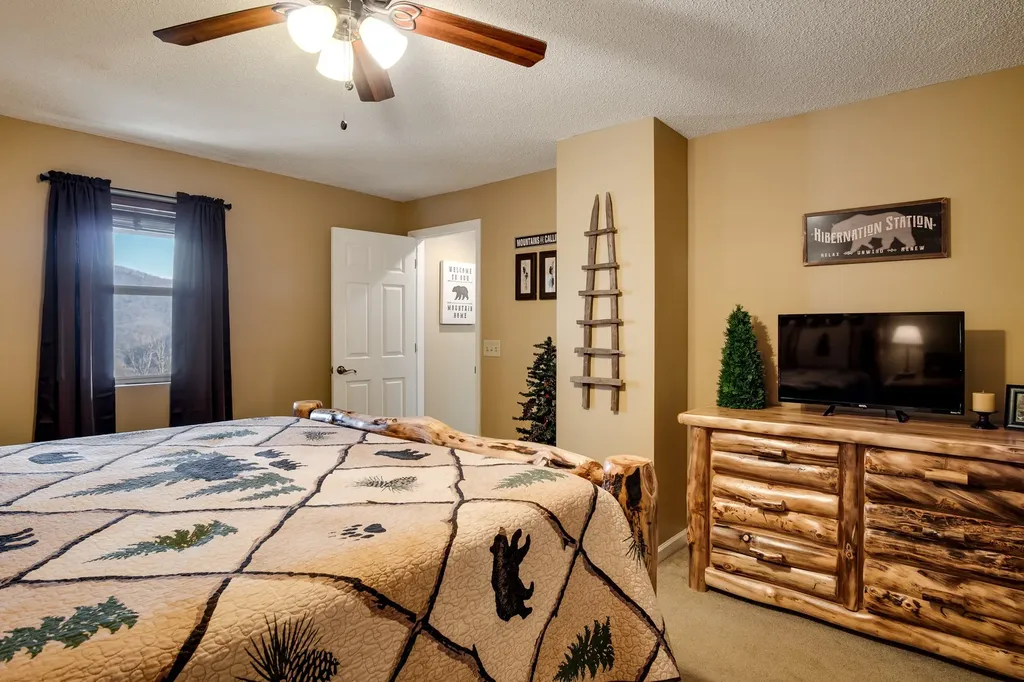 2379 Ridgepole Drive Sky Valley GA 30537
