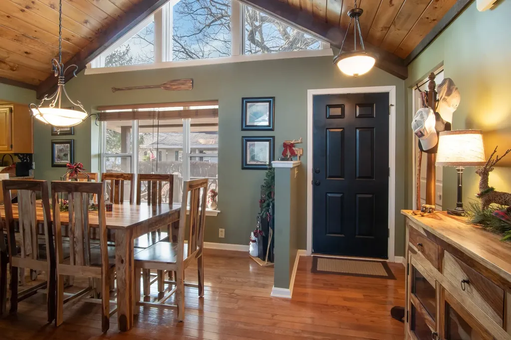 2379 Ridgepole Drive Sky Valley GA 30537