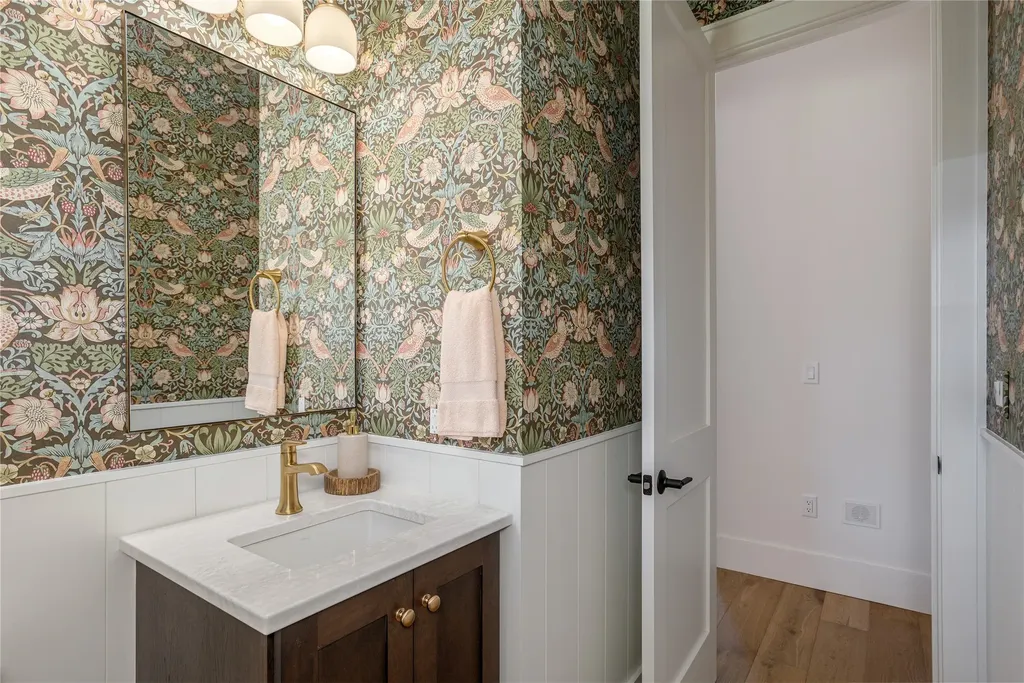 47 Noble Crest Trail Glenville NC 28736