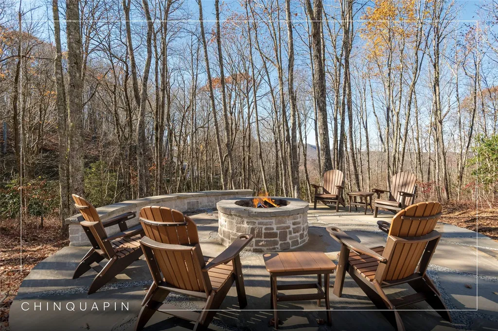 47 Noble Crest Trail Glenville NC 28736