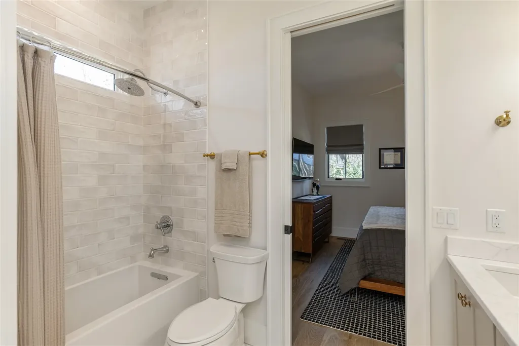 47 Noble Crest Trail Glenville NC 28736