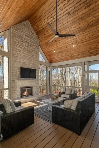 47 Noble Crest Trail Glenville NC 28736