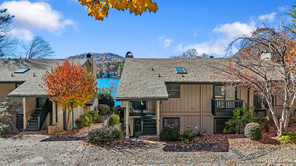 68 Toxaway Point Lake Toxaway NC 28747