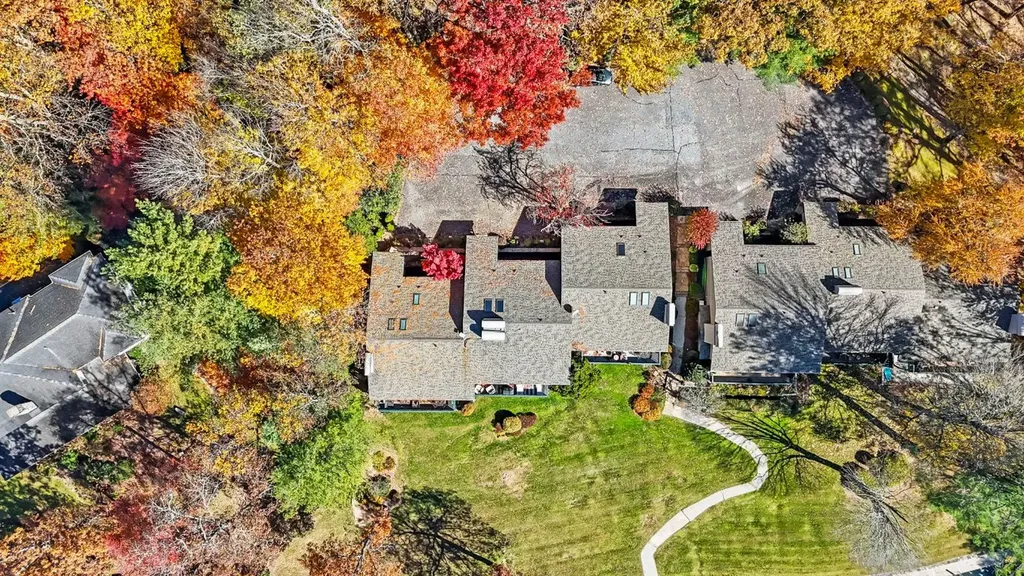 68 Toxaway Point Lake Toxaway NC 28747